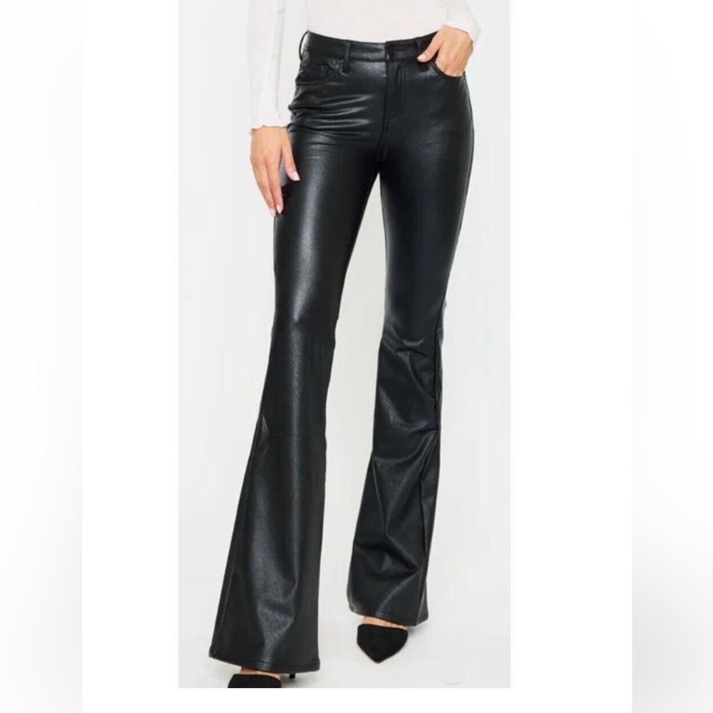 Kancan Kiwi Mid Rise Faux‎ Leather Flare Jeans Size 31 Vegan Black NWT